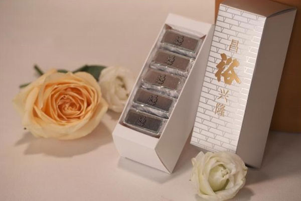 昌裕兴隆银砖巧克力